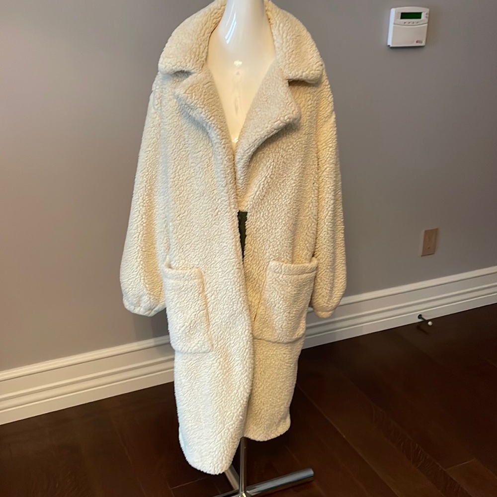 Free people- small Sherpa coat